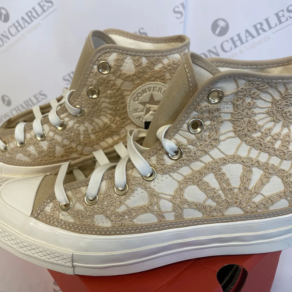 BOXED PAIR OF CONVERSE CHUCK 70 HI OAT MILK SHOES SIZE EU39