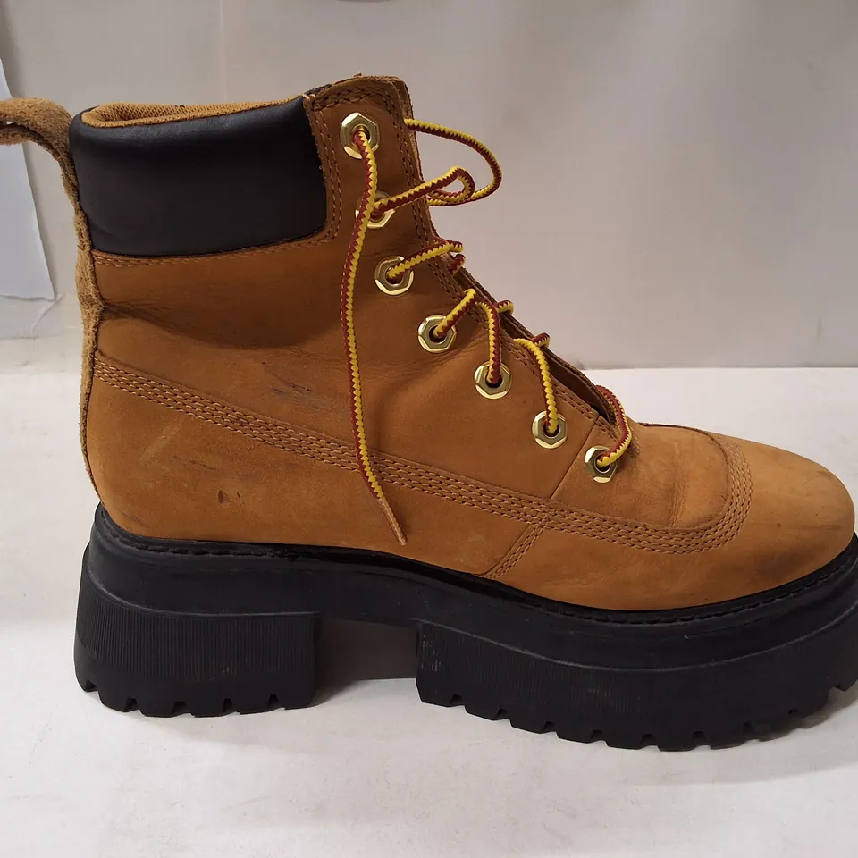 TIMBERLAND WOMEN’S 6-INCH PREMIUM BOOT – NUBUCK LEATHER, REBOTL UPPER, UK 5 (US 7W)