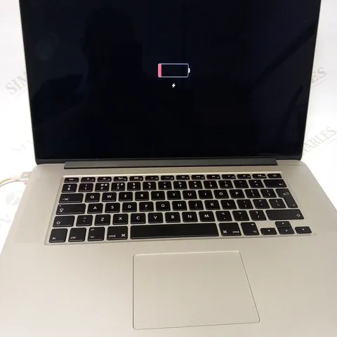 APPLE MACBOOK PRO (A1398 MID 2014)
