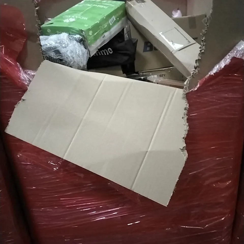 PALLET OF HOUSEHOLD ITEMS TO INCLUDE TRUNKI, MULTIFUNCTIONAL FITNESS BOARD,CERAMIC BATHROOM SET,PRO GOLF CLUBS AND OTHER ASSORTED ITEMS...