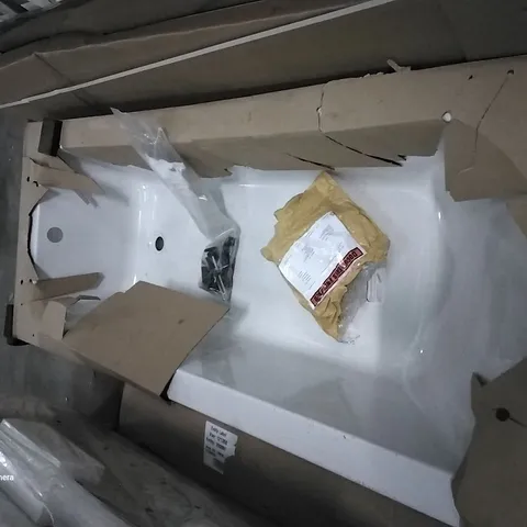 WHITE RECTANGULAR SHOWER BATH