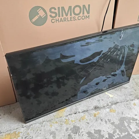 BOXED PHILIPS AMBILIGHT 32" FULL HD LED SMART TV 32PFS6908 -  POWERS ON - DAMAGED SCREEN 