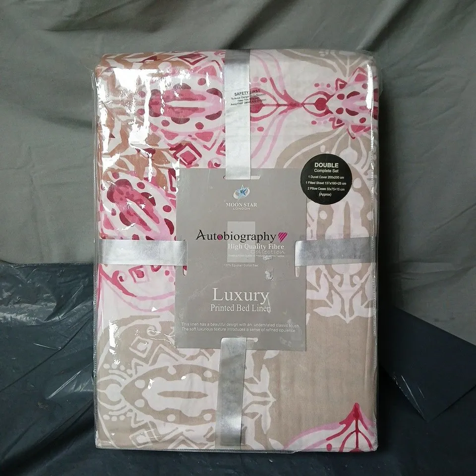 MOON STAR AUTOBIORGAPHY LUXURY PRINTED BED LINEN DOUBLE SET