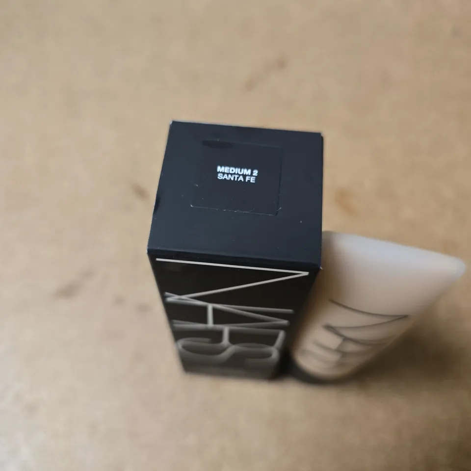 NARS SOFT MATTE COMPLETE FOUNDATION - MEDIUM 2 SANTA FE (SHADE) - 45 ML / 1.5 FL OZ - BOXED