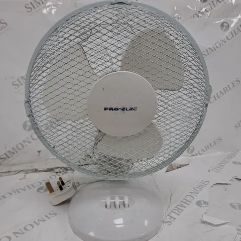 PRO-ELEC WHITE DESK FAN