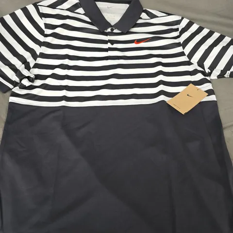 NIKE GOLF POLO SHIRT – MEN'S STRIPED WHITE & NAVY, SIZE M