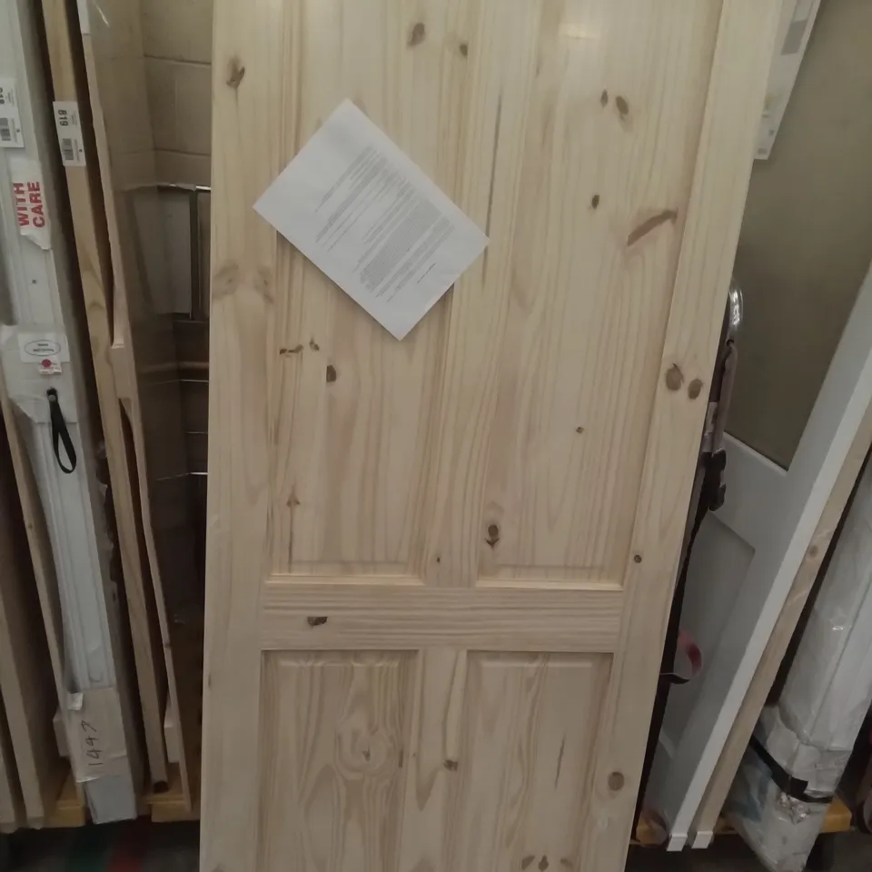 4 PANEL KNOTTY PINE INTERNAL DOOR 2040×826MM
