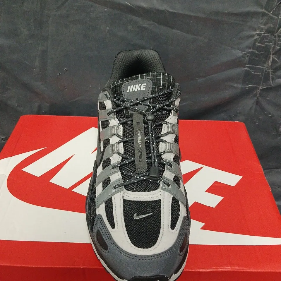 BOXED PAIR OF NIKE P-6000 TRAINERS - UK SIZE 8