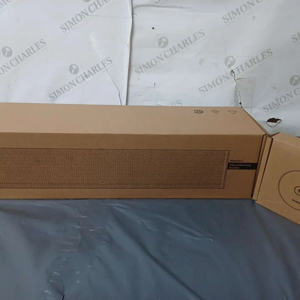BOXED YEAHLINK VIDEO CONFERENCING SOUNDBAR & MICROPHONE ARRAY