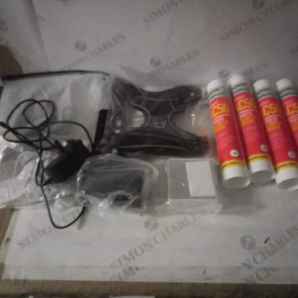 GROUP OF APPROX 10 ASSORTED ITEMS TO INCLUDE AC50 SEALANT, DOG HARNESS, BATHROOM POT ETC