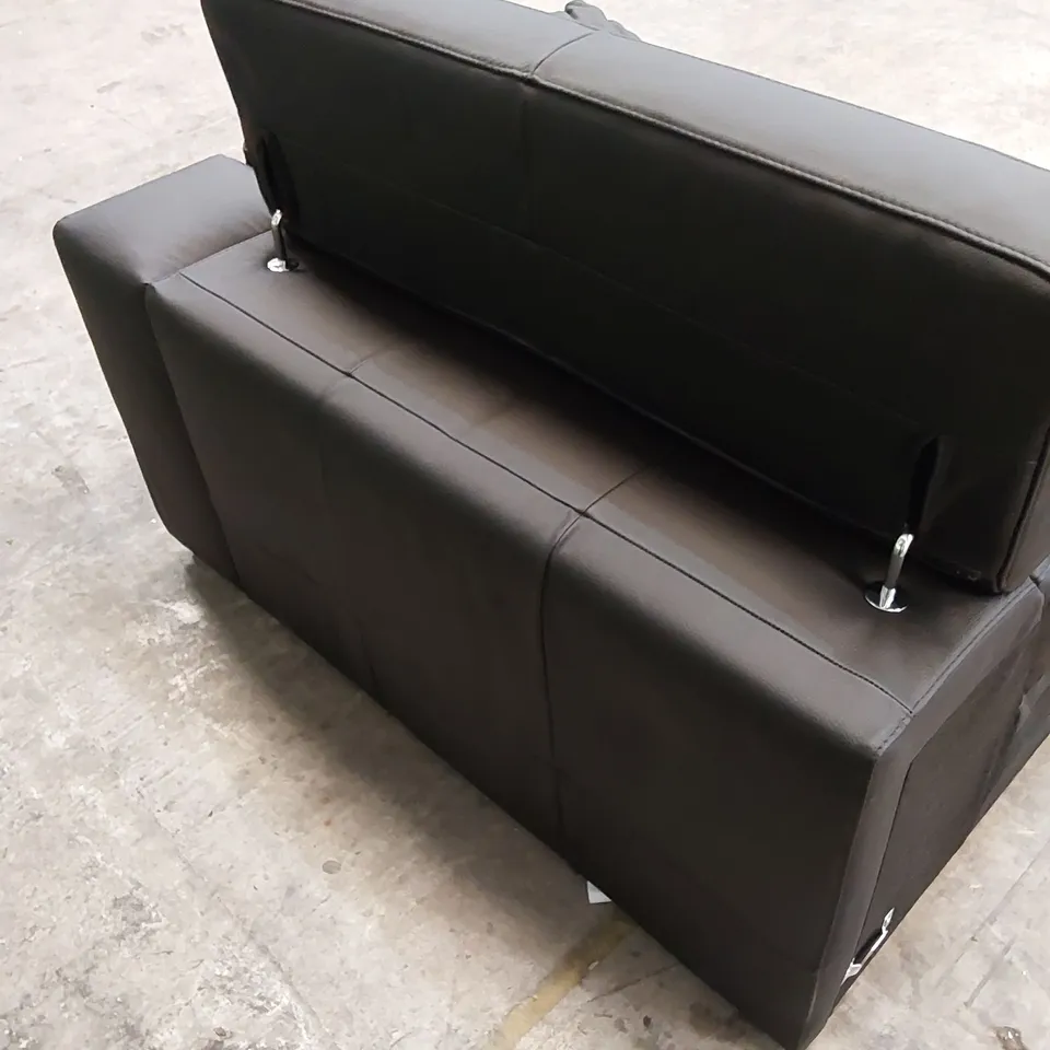 QUALITY DESIGNER BRADY BLACK LEATHER 4 SEATER SOFA PIECE (1 PIECE ONLY, INCOMPLETE)