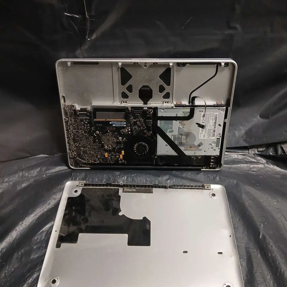 APPLE MACBOOK PRO 13-INCH A1278