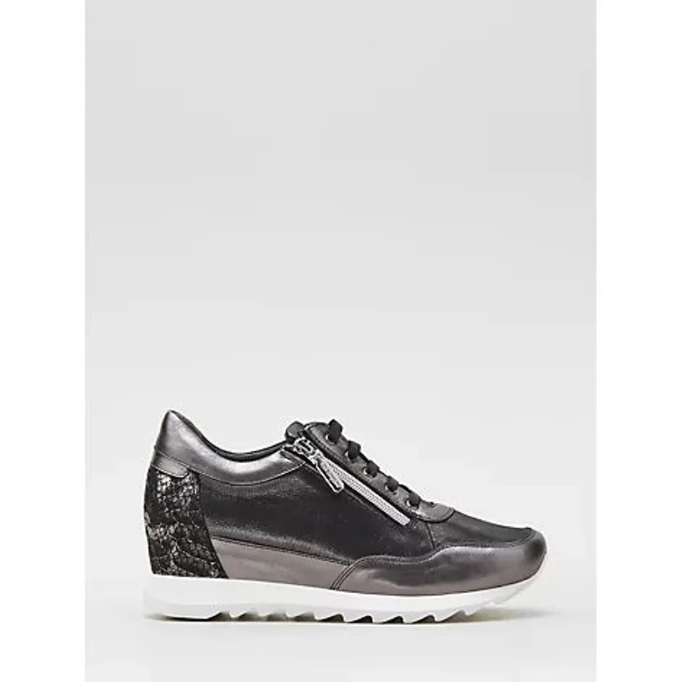 RUTH LANGSFORD WEDGE TRAINER- PEWTER SIZE 8 