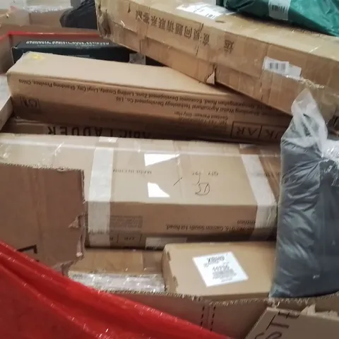 PALLET OF ASSORTED HOUSEHOLD GOODS AND PRODUCTS TO INCLUDE;CUSHION,FIRE TONGUES,PLAYPEN 