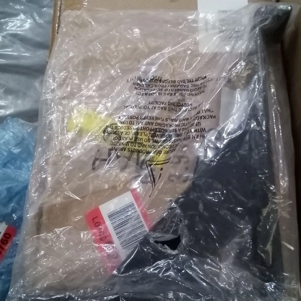 BAGGED HAMMER & TONGS - GALLOWS STYLE SCAF