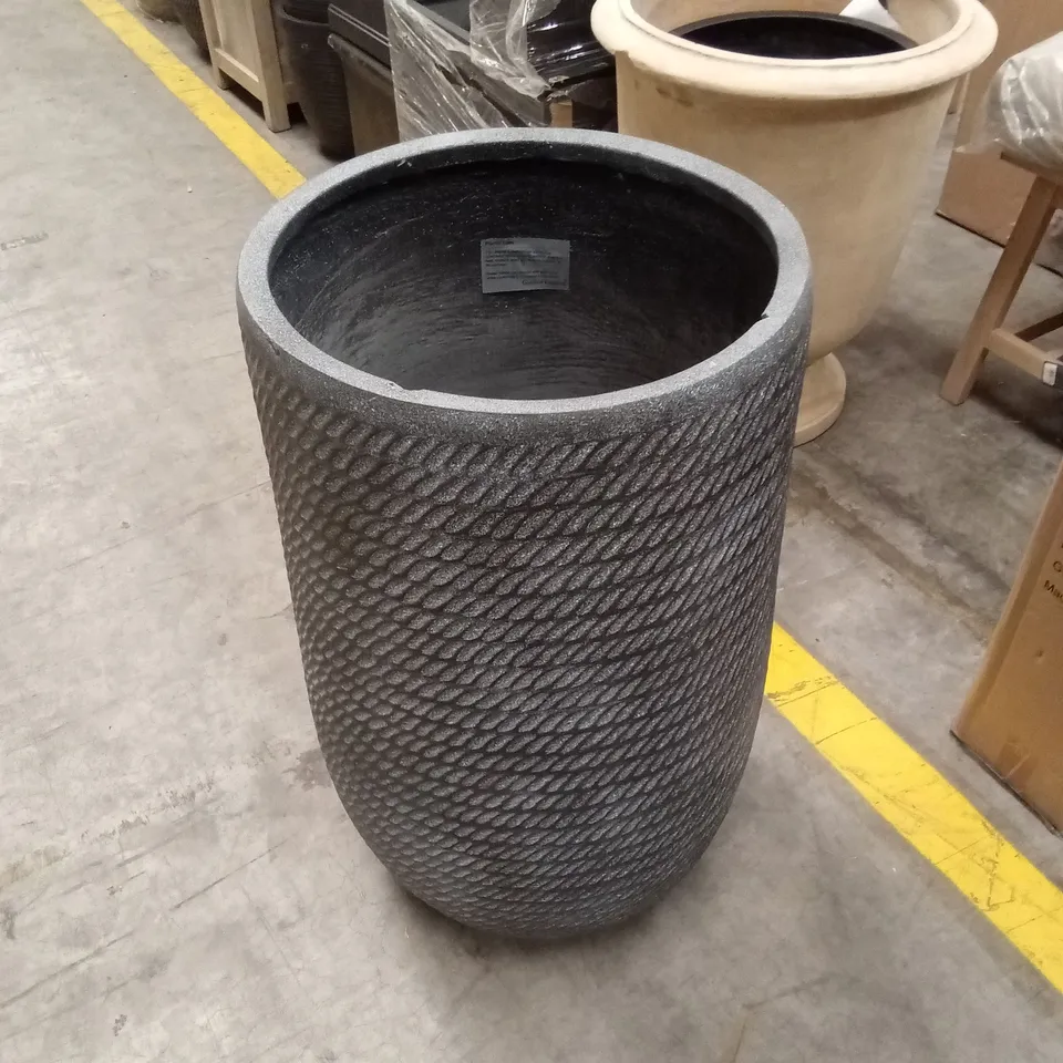 BRAMDEAN TALL PLANTER 47cm - GREY