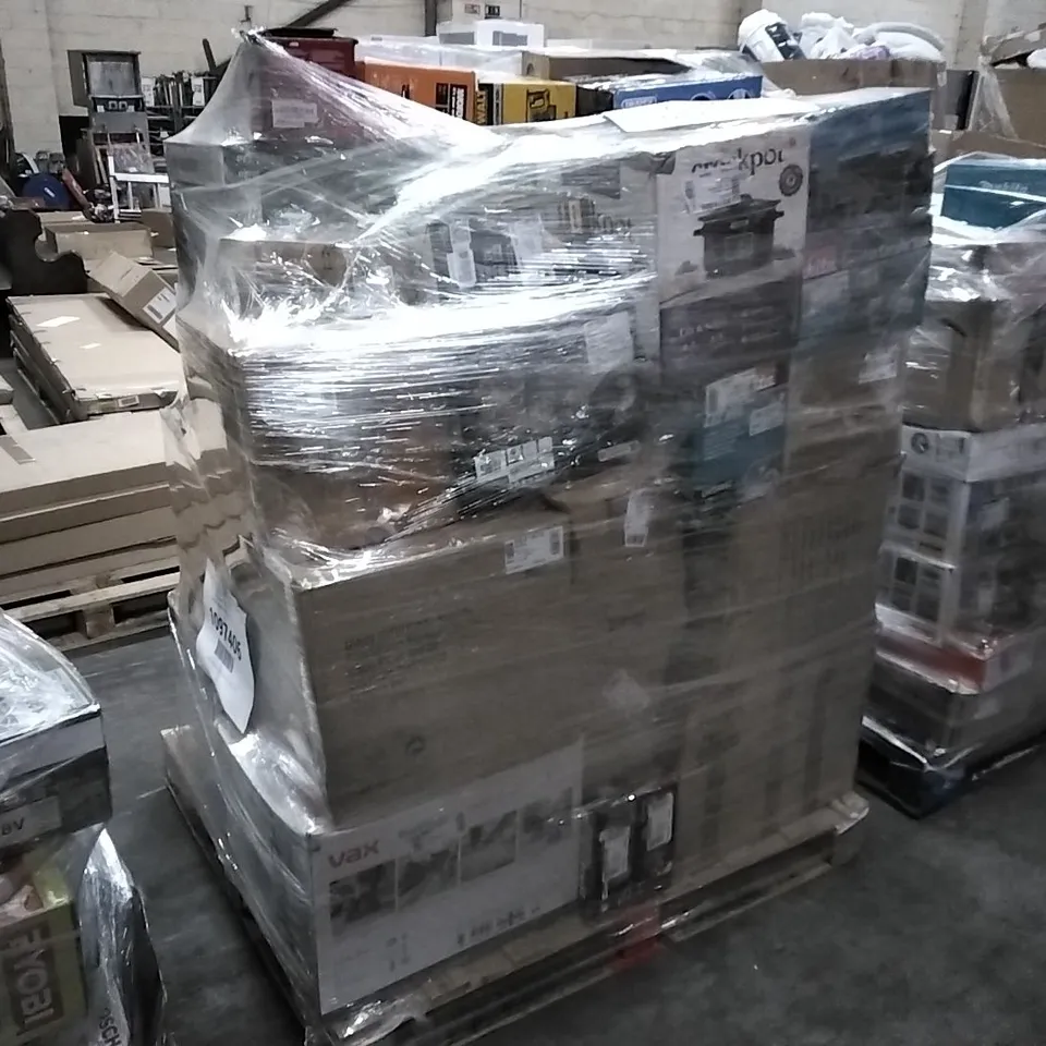 PALLET OF APPROXIMATELY 39 UNPROCESSED RAW RETURN HOUSEHOLD AND ELECTRICAL GOODS TO INCLUDE;