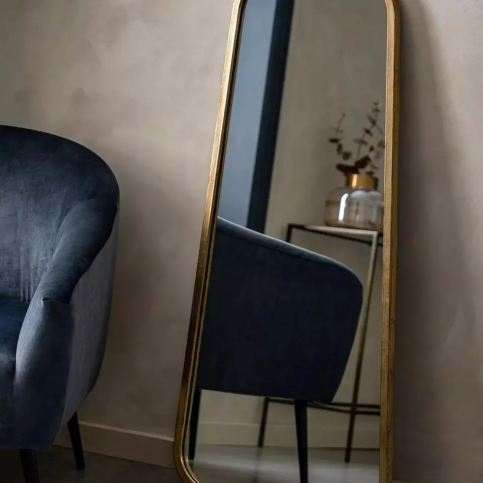 BOXED GALLERY DIRECT KURVA GOLD LEANER FULL LENGTH MIRROR