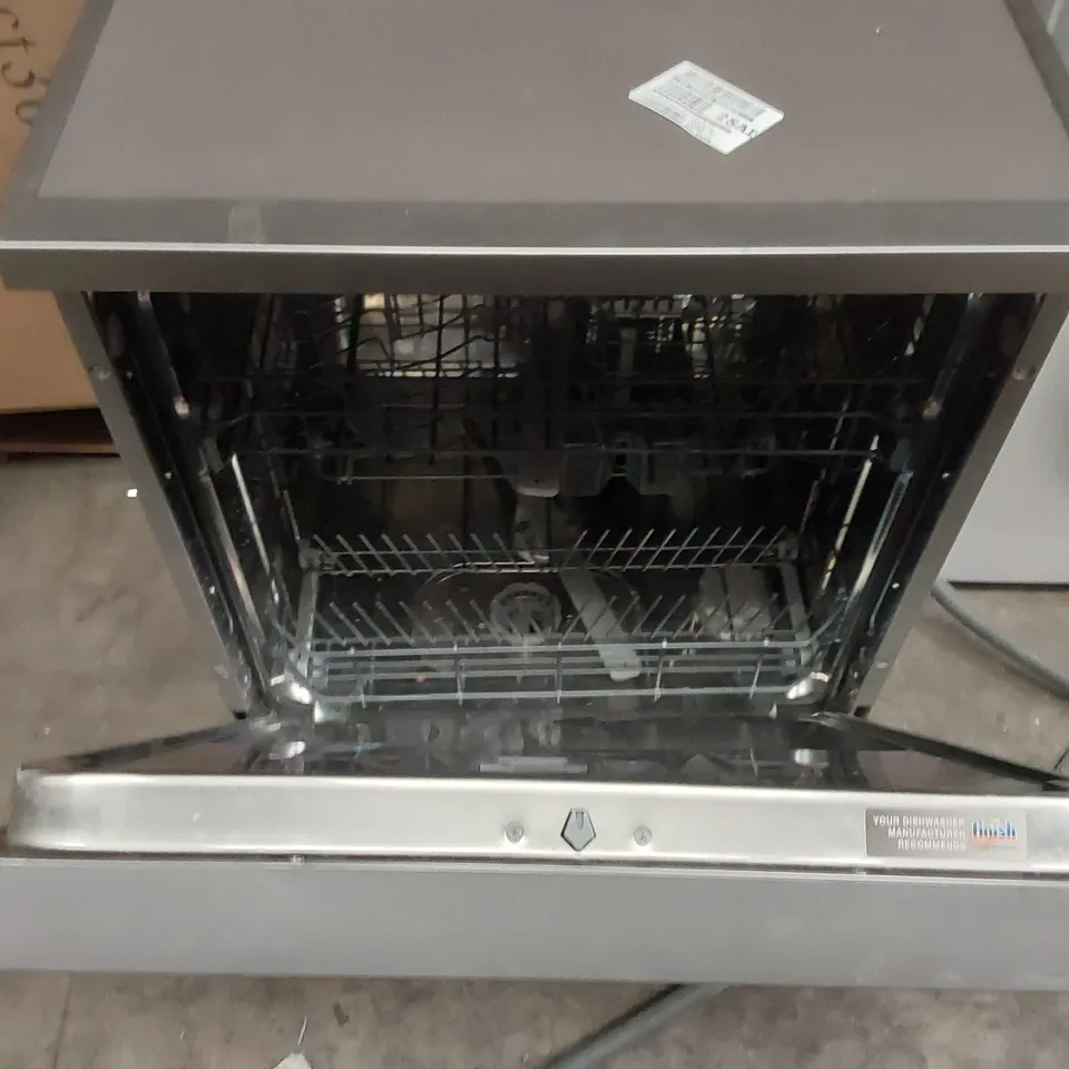 HISENSE HS642D90XUK FULL-SIZE DISHWASHER - STAINLESS STEEL