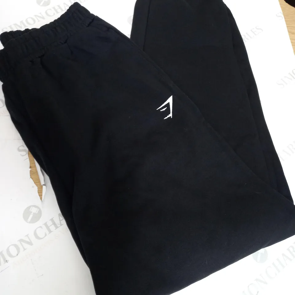 BLACK GYMSHARK JOGGERS SIZE M