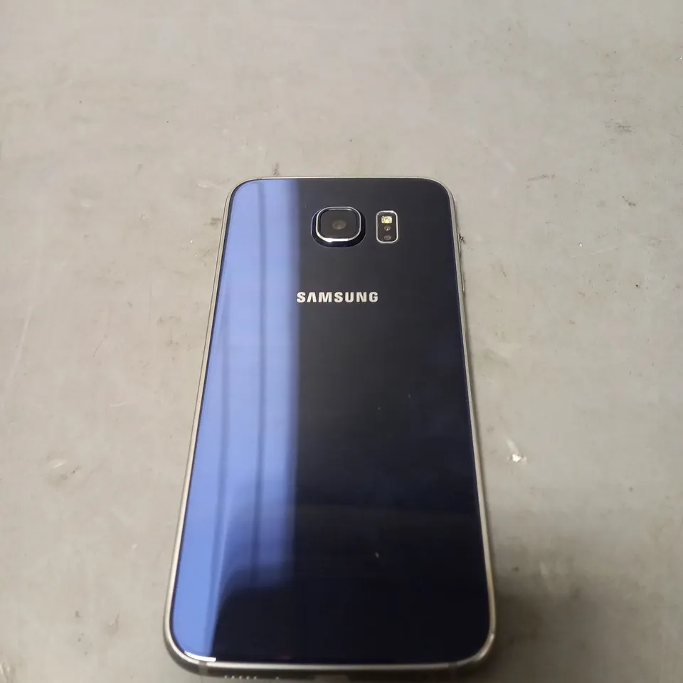 SAMSUNG GALAXY S6 SMARTPHONE 