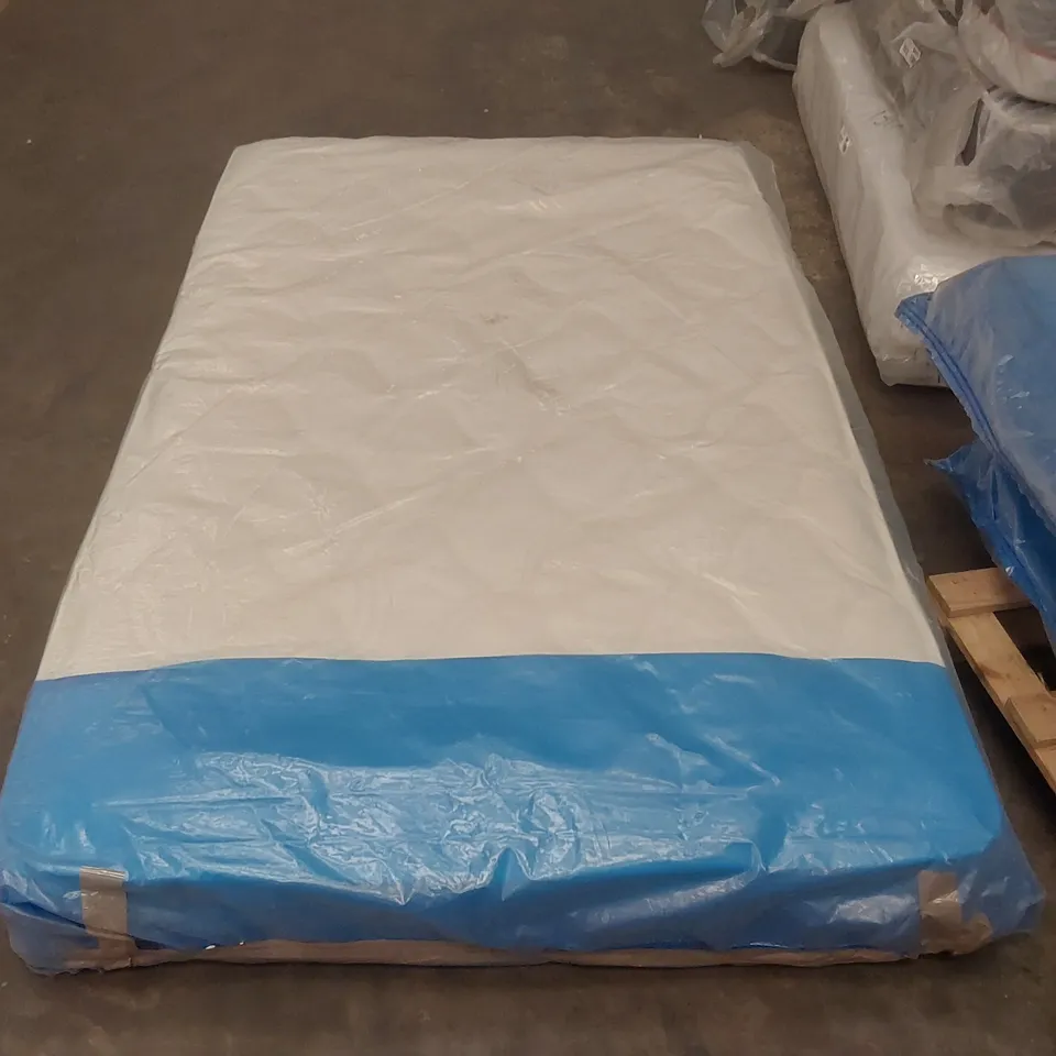 QUALITY BAGGED 120CM AIRSPRUNG MEMORY COMFORT SMALL DOUBLE MATTRESS RRP £509
