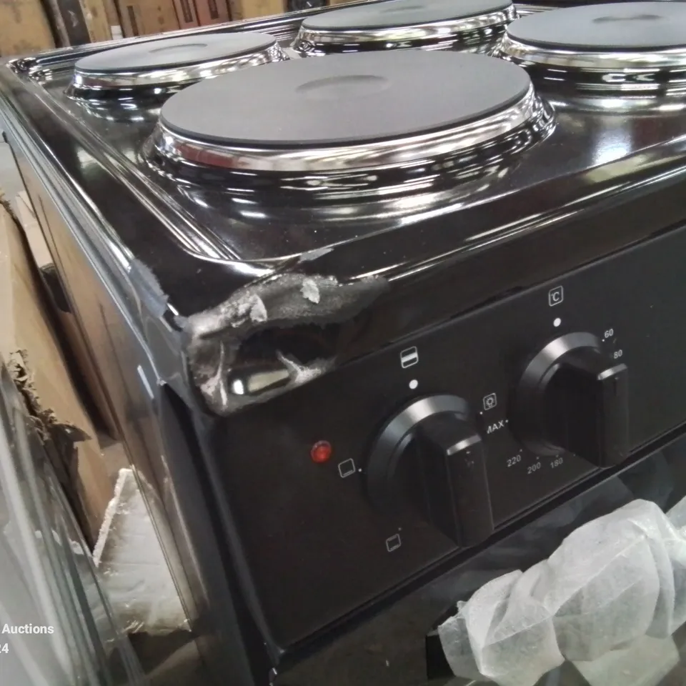 BOXED SWAN SX16710B 50CM WIDE ELECTRIC SOLID BLACK COOKER - 