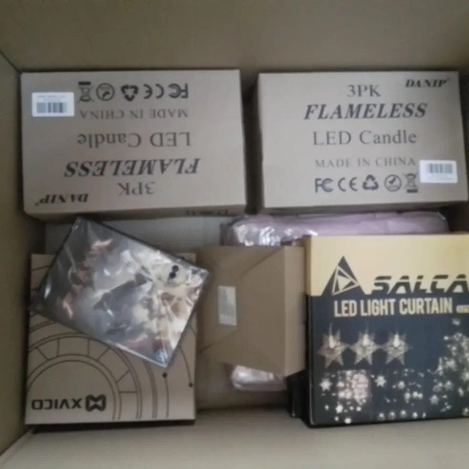 BOX CONTAINING LARGE AMOUNT OF BOXED ELECTRICAL ITEMS TO INCLUDE:LED CURTAIN LIGHTS, NEON LED SIGN, TWO POINT CAMPUS SWITCH GAME, POWER BANK, GAMING HEADPHONES AND LOTS MORE