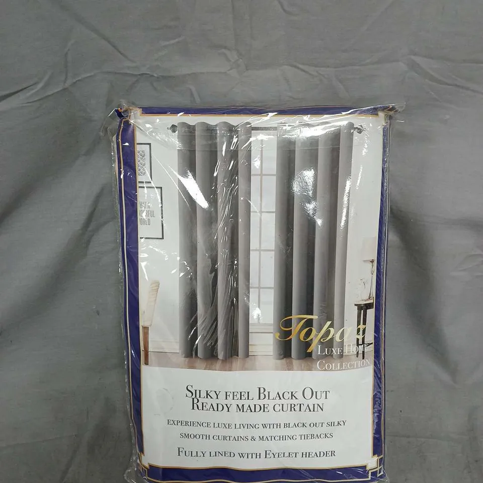 TOPAZ SILK-FEEL BLACKOUT READY-MADE CURTAIN – EYELET HEADER, FULLY LINED