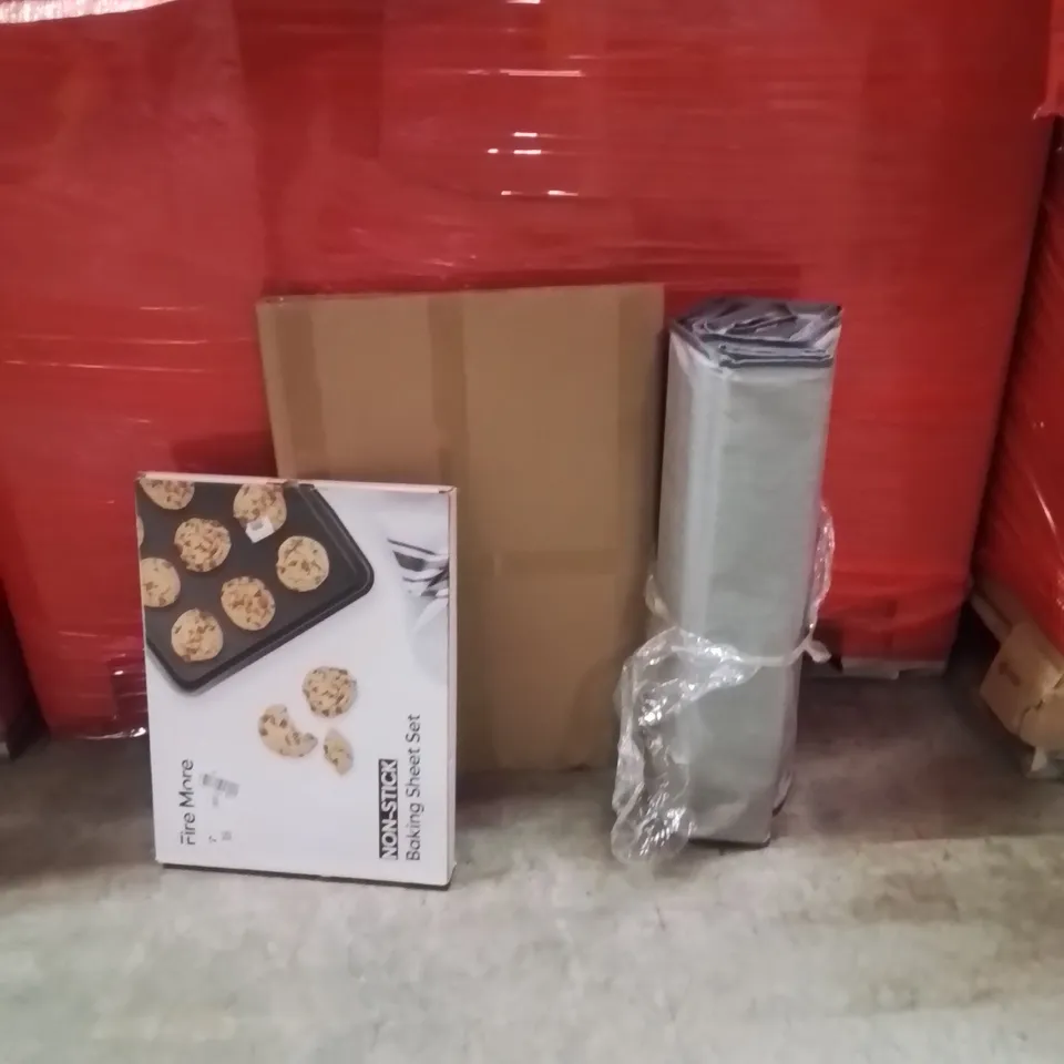PALLET OF ASSORTED HOUSEHOLD GOODS AND PRODUCTS TO INCLUDE;BAKING SHEET SET,STORAGE BOX,PICTURE FRAME 