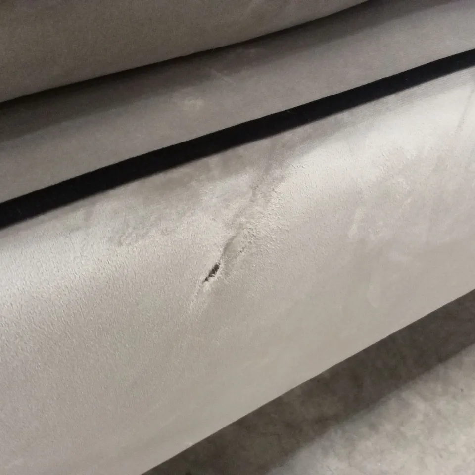 QUALITY HIGH-END DESIGNER 2 SEATER SPRUNG EDGE PLATFORM SOFA - SILVER VELVET