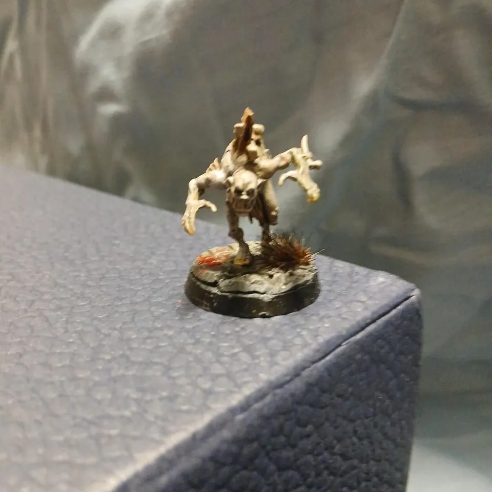 APPROXIMATELY 40 ASSORTED CRYPT GHOUL WARHAMMER FIGURES