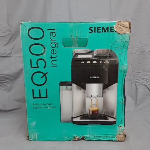 BOXED SIEMENS TQ513GB1 BEAN TO CUP FREESTANDING COFFEE MACHINE