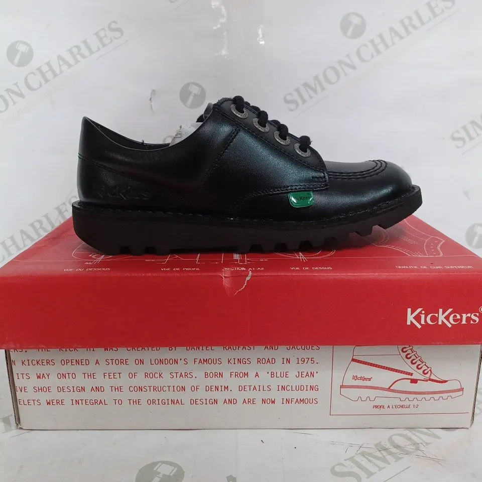KICKERS KICK LOW J CORE IN BLACK - EU 33