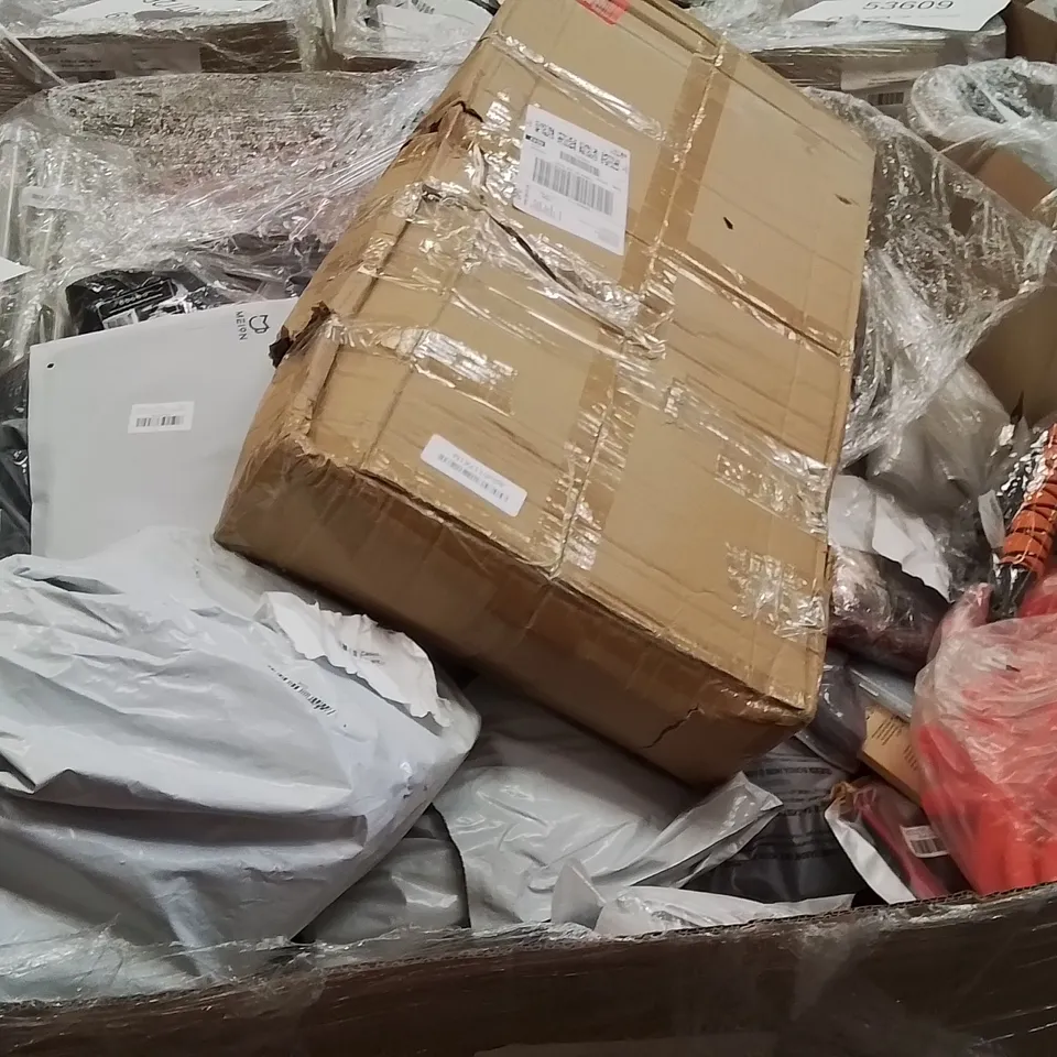 PALLET OF JEWELLERY,PHONE CASES,SUPPORT BELTS,HOME HARDWARE PRODUCTS TO INCLUDE;TSHIRT,SHOES,PHONE CASE