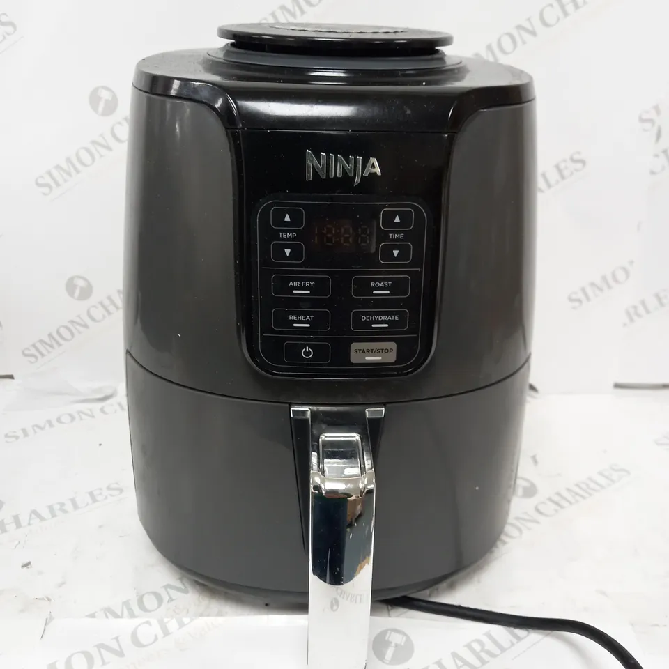 BOXED NINJA AIR FRYER 3.8L AF100UK