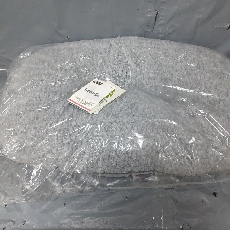 DANISH DESIGN BOBBLE PEWTER QMATT 27" DOG BED 