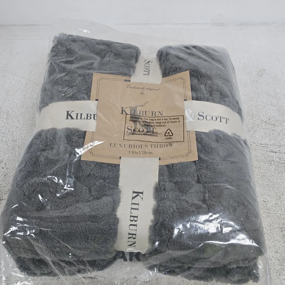 KILBURN & SCOTT LUXURIOUS THROW – CHARCOAL GREY, 130X170 CM