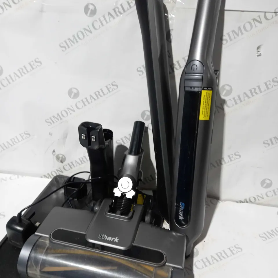 SHARK WANDVAC 2-IN-1 LIGHTWEIGHT CORDLESS HANDHELD VACUUM CLEANER