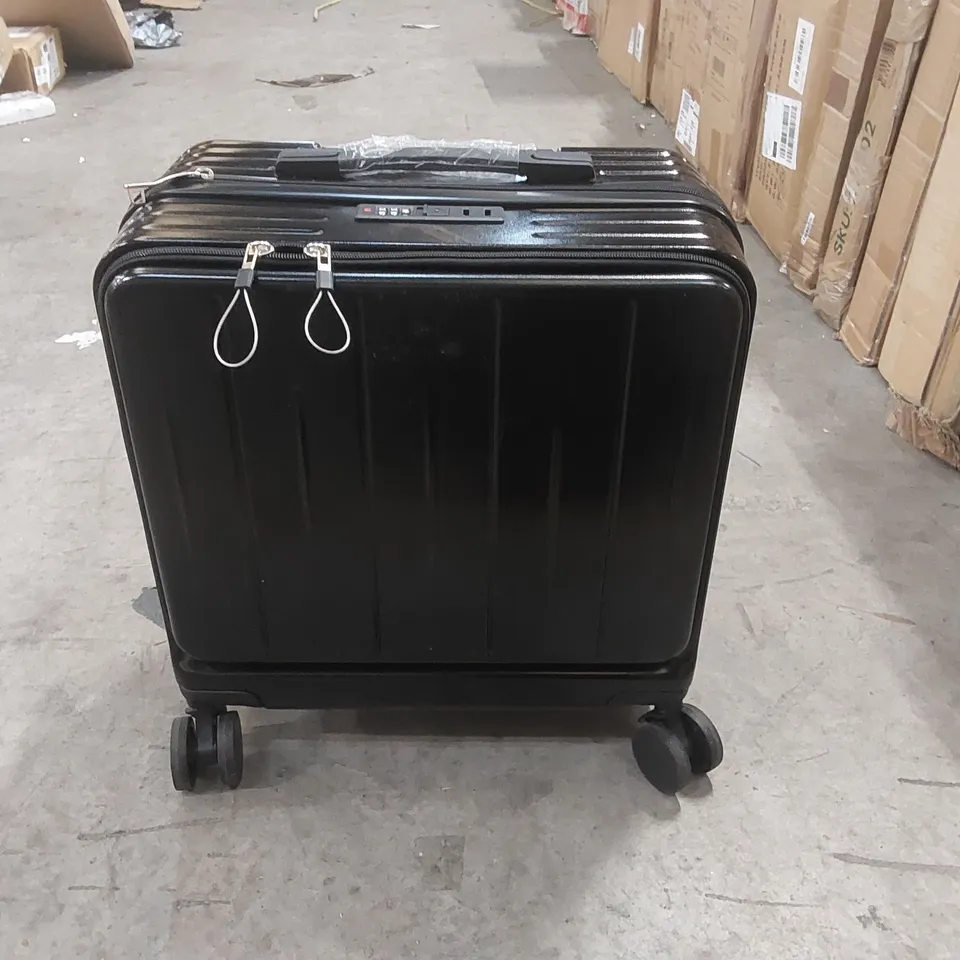 BOXED LOCKING HARDSHELL SUITCASE