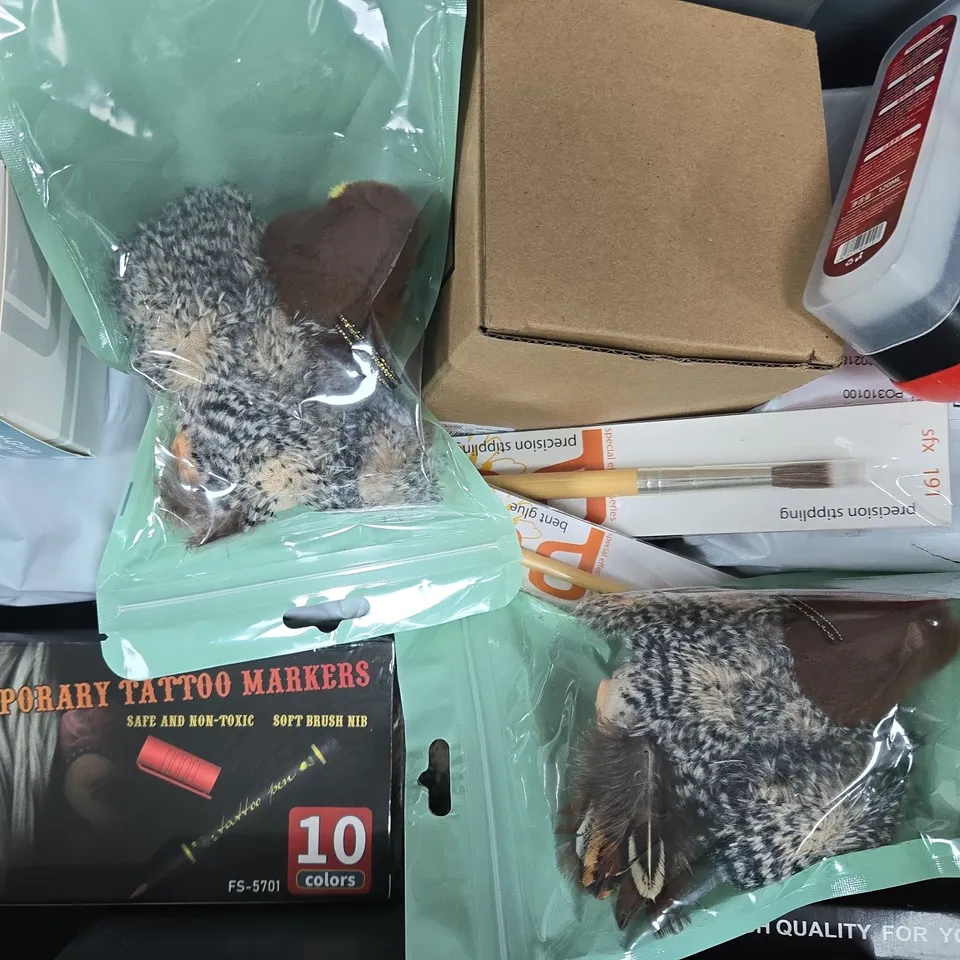 APPROXIMATELY 10 ASSORTED HOUSEHOLD ITEMS TO INCLUDE CRYSTALLYE DRAIN OPENER, DOUBLE SIDED DOT TAPE, ETC