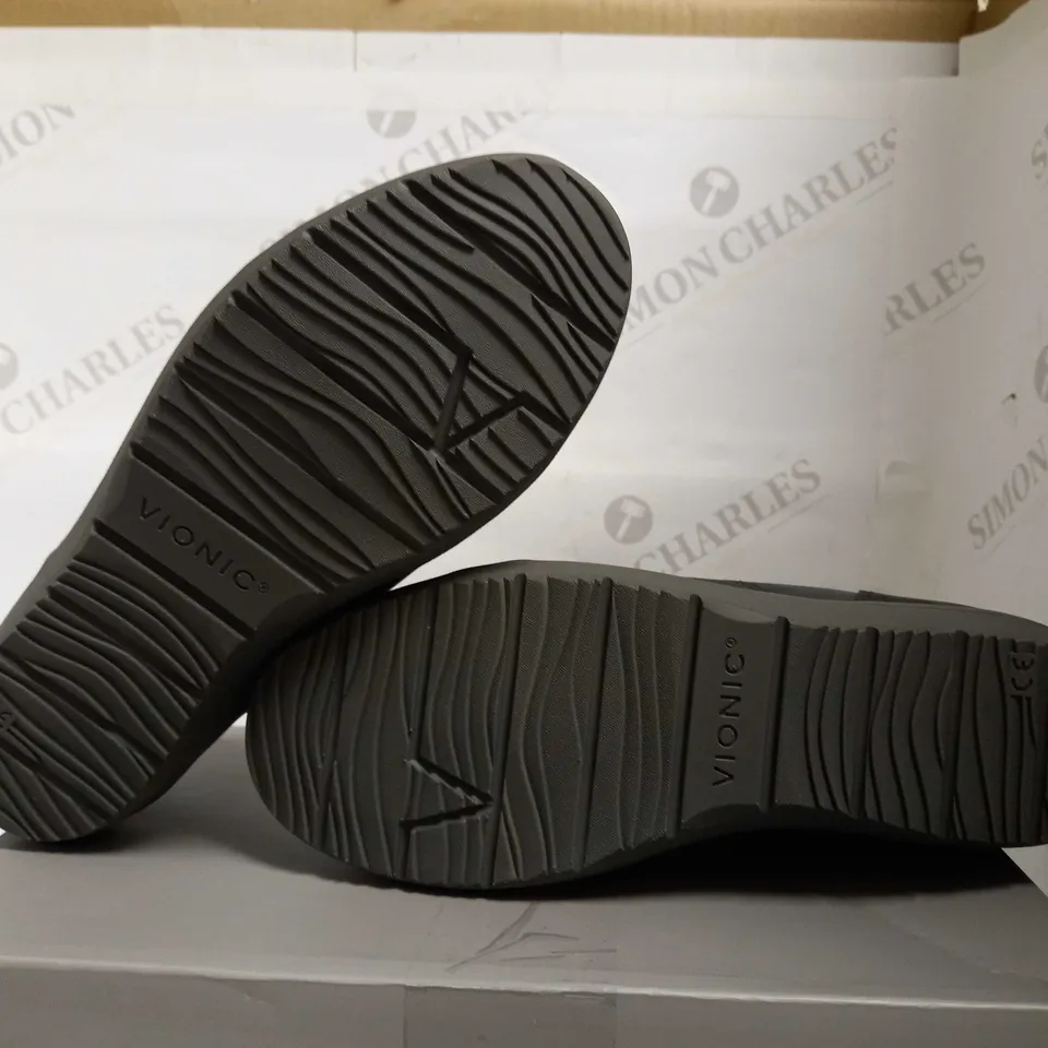 VIONIC ABIGAIL TRAINERS UK SIZE 5