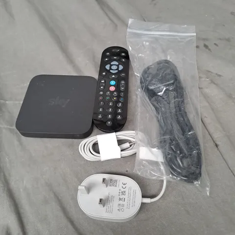 APPROXIMATELY 15 ASSORTED ELECTRICAL ITEMS TO INCLUDE POWER CABLES, REMOTE CONTROLS AND SKY HUB