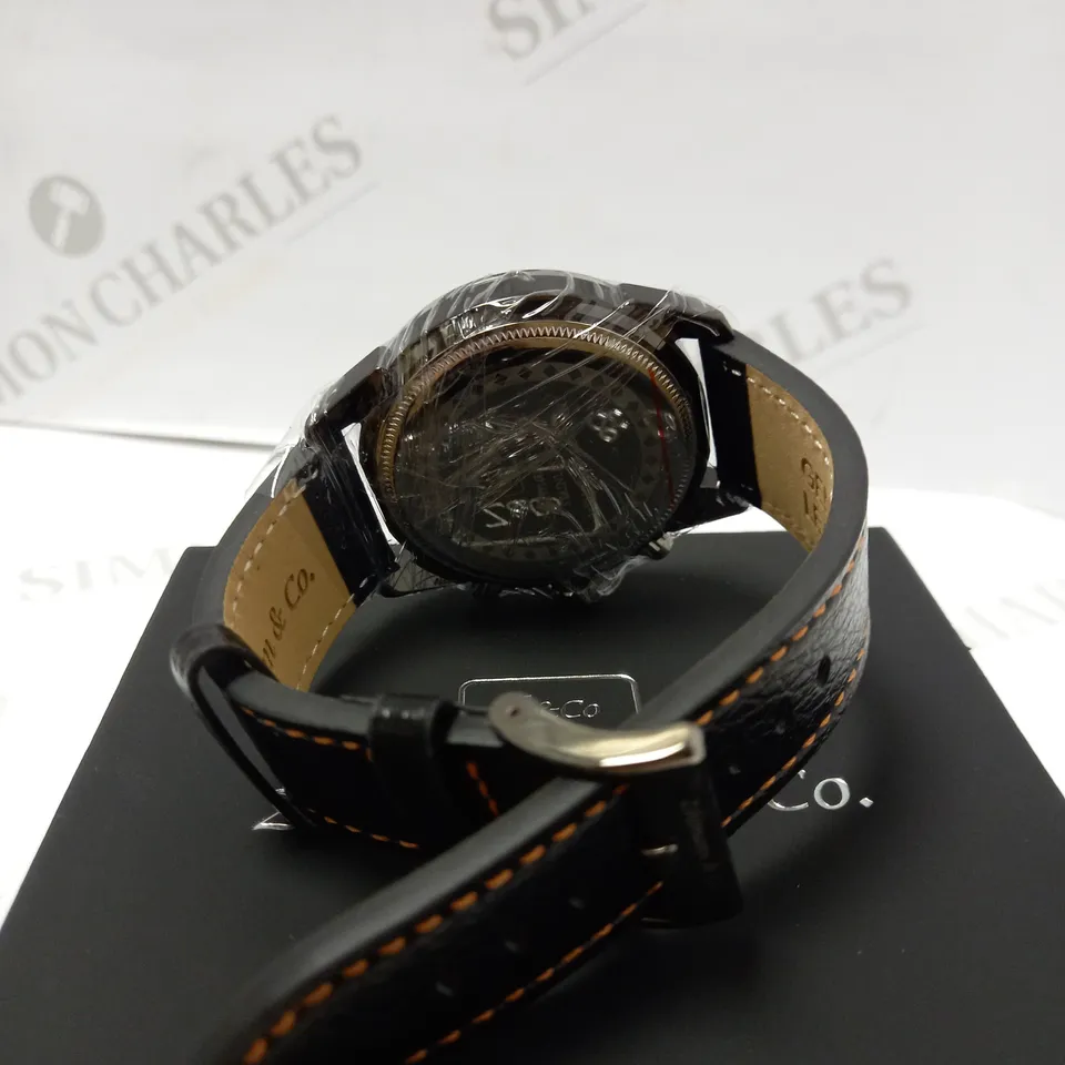 ZIHLMANN & CO TRIPLE DIAL BLACK LEATHER STRAP WRISTWATCH