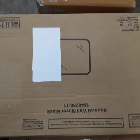 BOXED SQUOVAL WALL MIRROR GOLD (1 BOX)