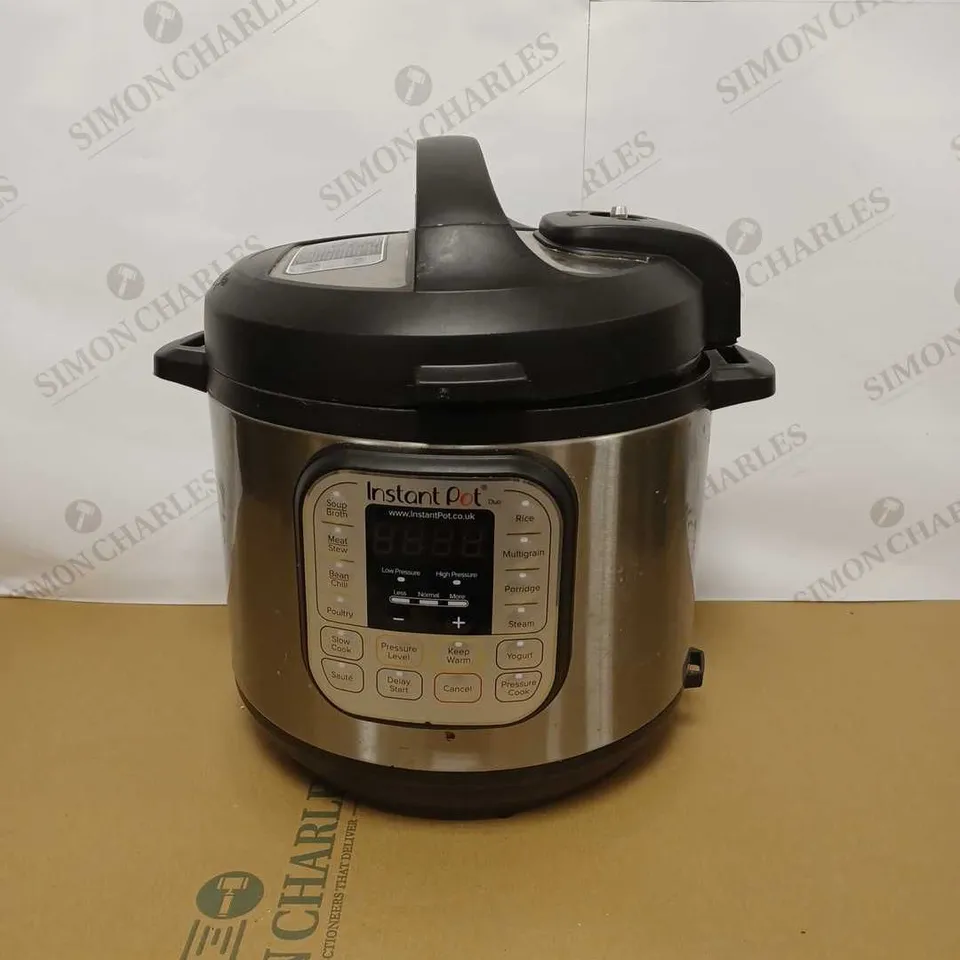 INSTANT POT DUO SMART PRESSURE COOKER