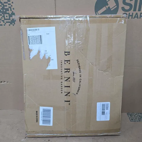BERNINI PATTERNED HYDROHOSE