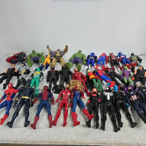 BOX OF APPROXIMATELY 30 ASSORTED ACTION FIGURES TO INCLUDE CAPTAIN AMERICA, BATMAN, SPIDER-MAN, CAPTAIN MARVEL, THOR, HULK, THANOS ETC