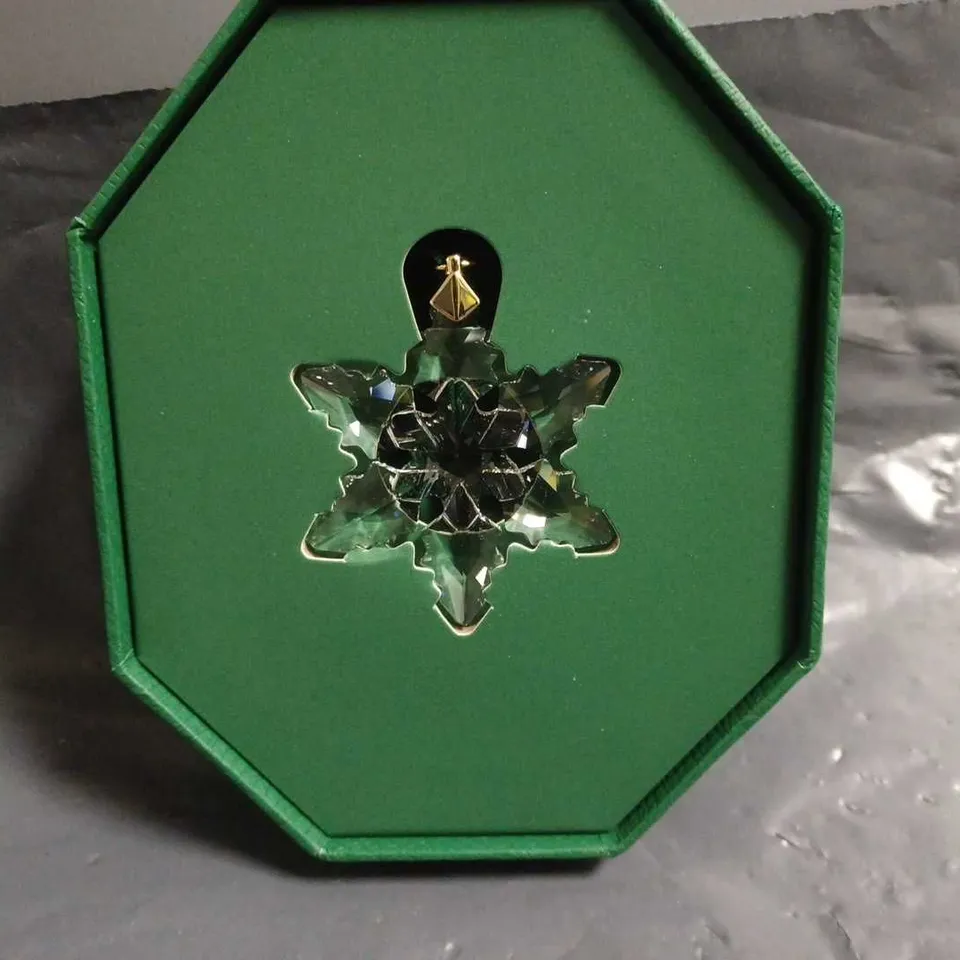 BOXED SWAROVSKI ANNUAL EDITION LITTLE SNOWFLAKE 2024 ORNAMENT