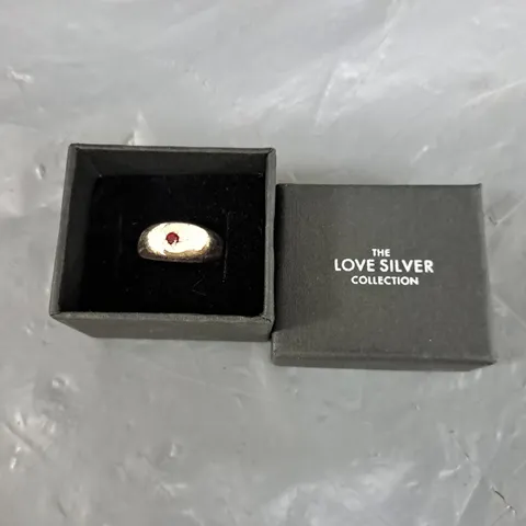 THE LOVE SILVER COLLECTION STERLING SILVER SIGNET RING WITH MOON DESIGN AND DIAMOND CUT CZ STONE